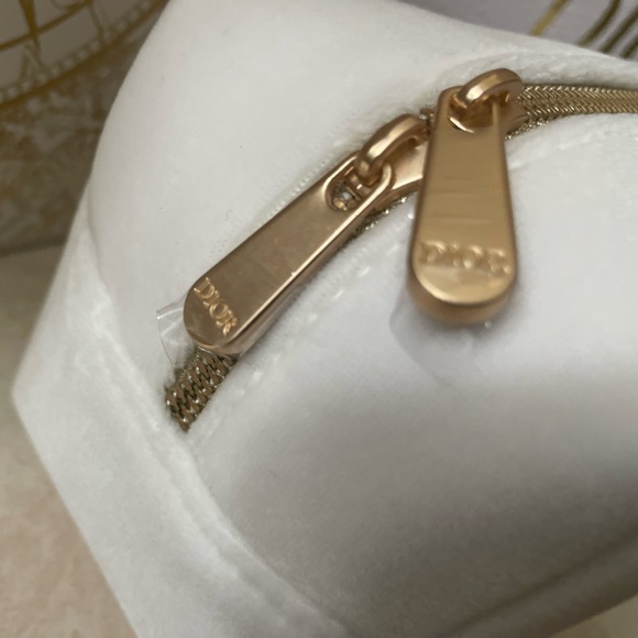 Dior Pouch Makeup Bag Velvet Off White NEW - Picture 3 of 9